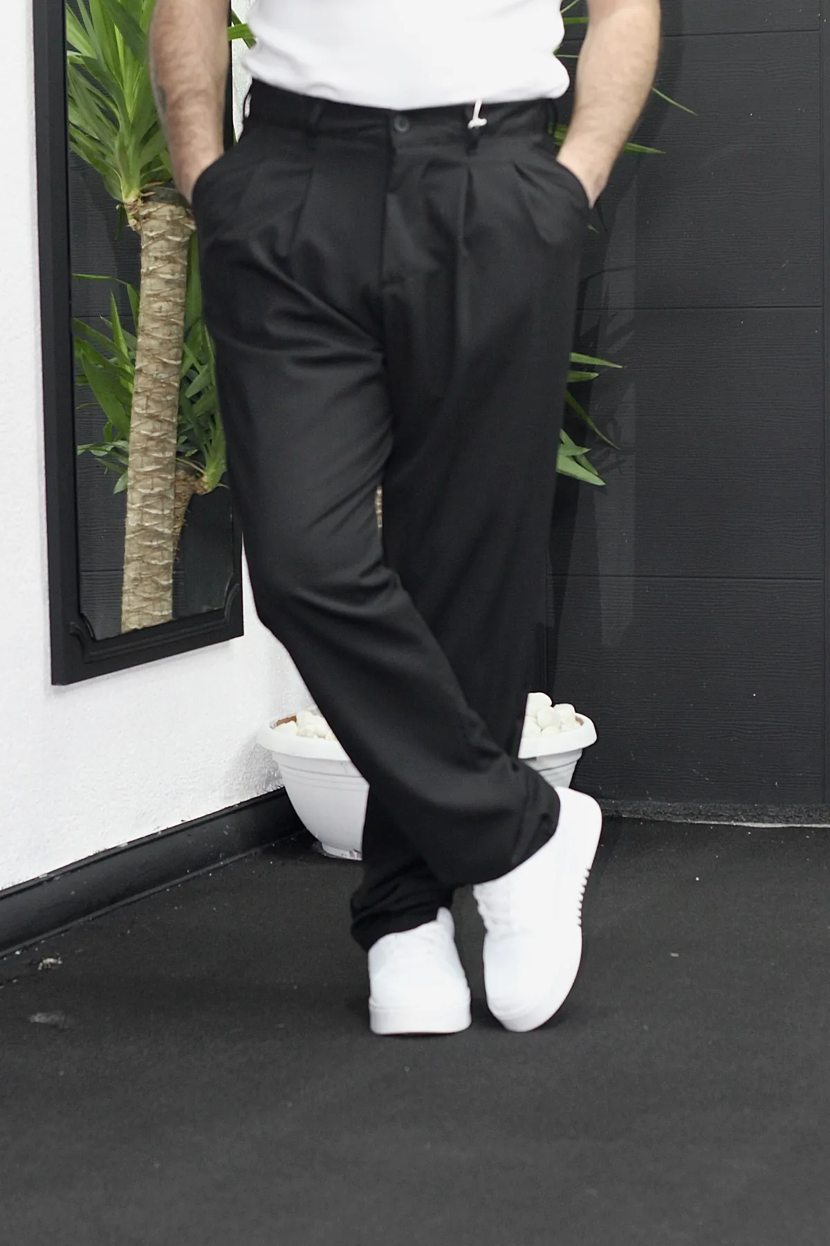 Pile Detay Baggy Kumaş Pantolon – Siyah - Görsel 4