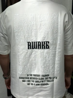 Awake Oversize İşlemeli Tişört Beyaz