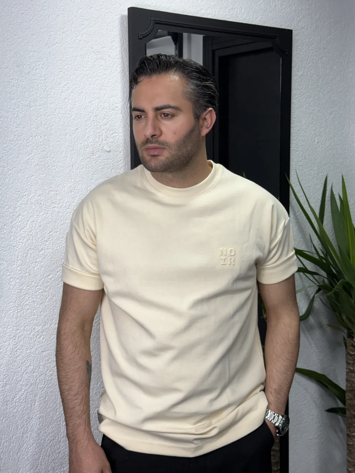 NOIR Yazı Detaylı Oversize Tişört Krem - Görsel 3