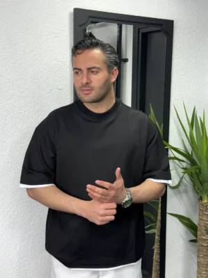 Oversize Siyah Tişört