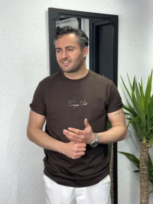 Yazı Detaylı Oversize Kesim Tişört Kahverengi